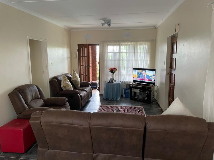 To Let 2 Bedroom Property for Rent in Clarendon KwaZulu-Natal