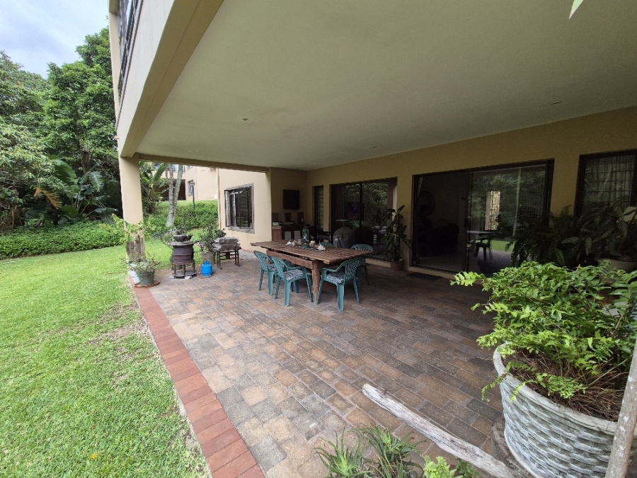 4 Bedroom Property for Sale in St Michaels On Sea KwaZulu-Natal