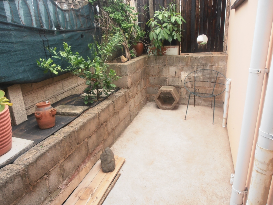 To Let 1 Bedroom Property for Rent in Bluff KwaZulu-Natal