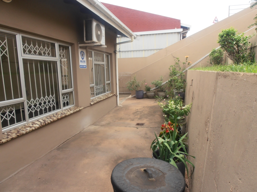 To Let 3 Bedroom Property for Rent in Merewent KwaZulu-Natal