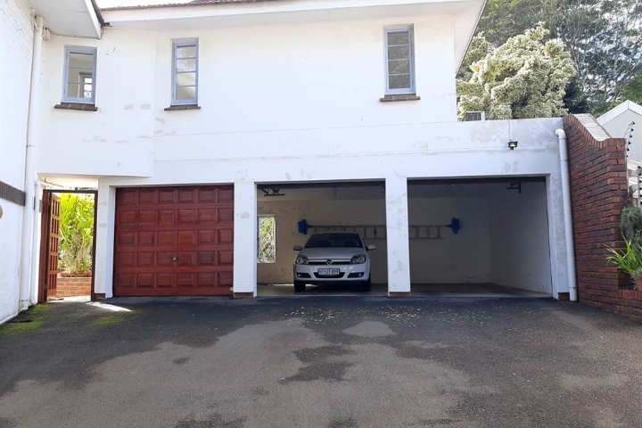 4 Bedroom Property for Sale in Durban North KwaZulu-Natal