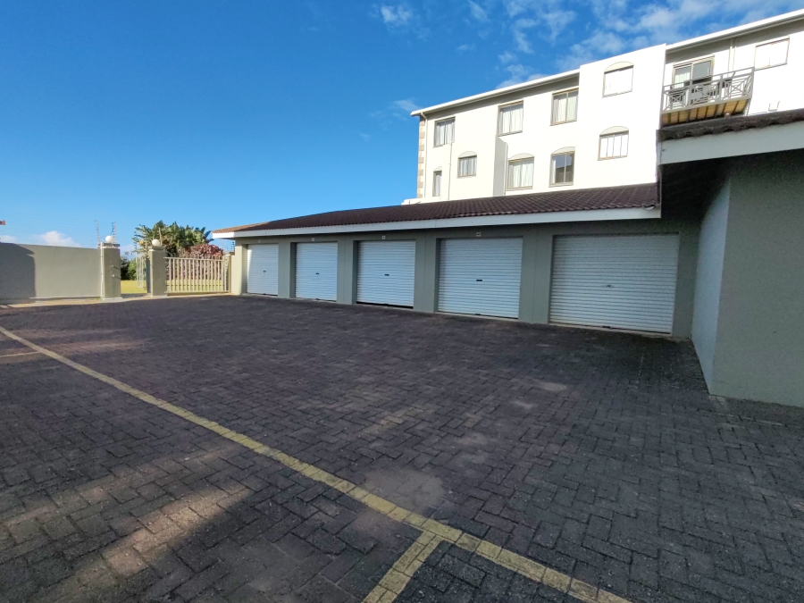 3 Bedroom Property for Sale in Manaba Beach KwaZulu-Natal