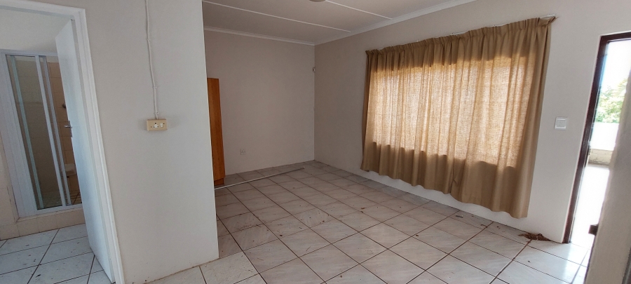 4 Bedroom Property for Sale in Manaba Beach KwaZulu-Natal