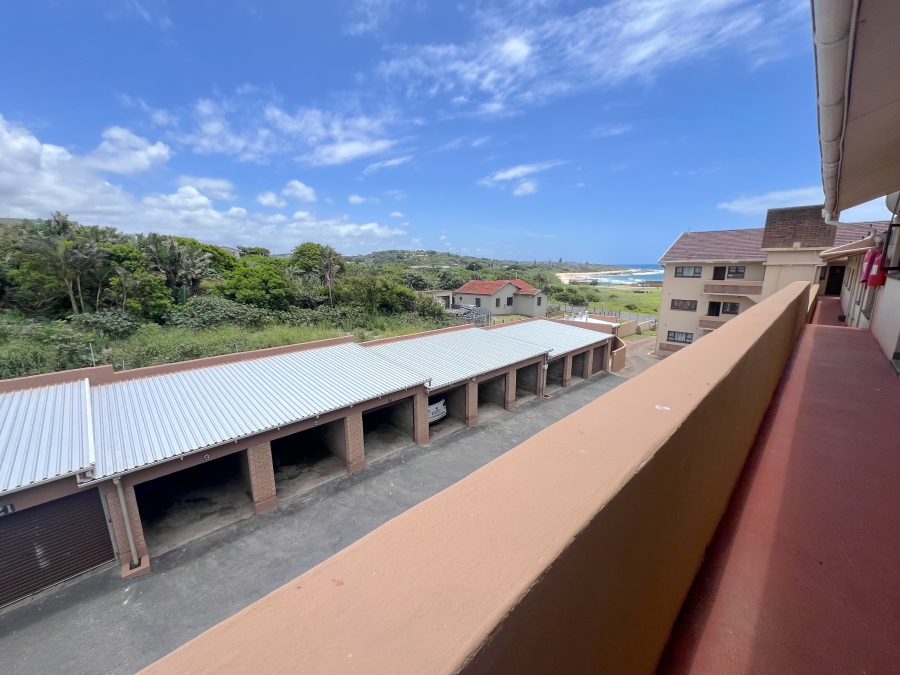 To Let 2 Bedroom Property for Rent in St Michaels On Sea KwaZulu-Natal