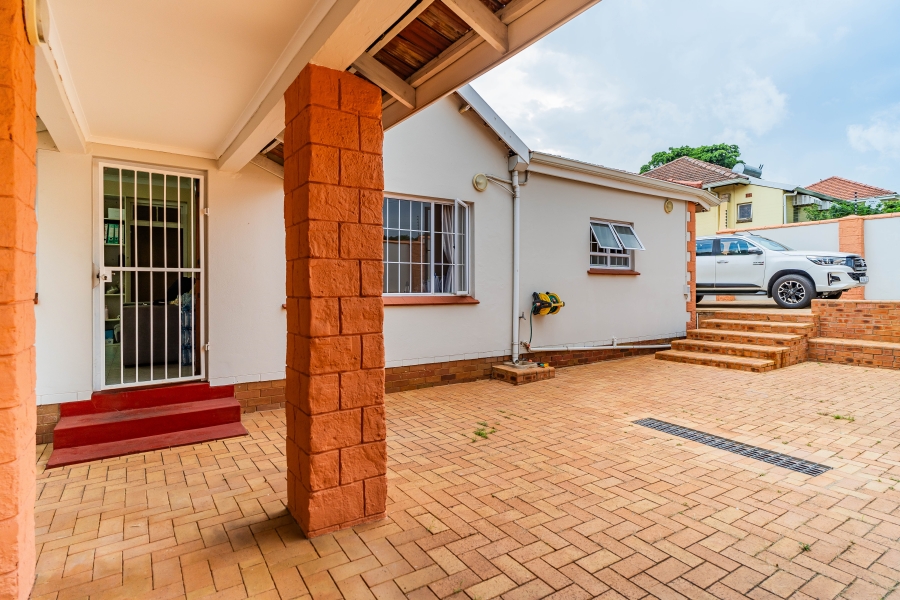 4 Bedroom Property for Sale in Glenmore KwaZulu-Natal