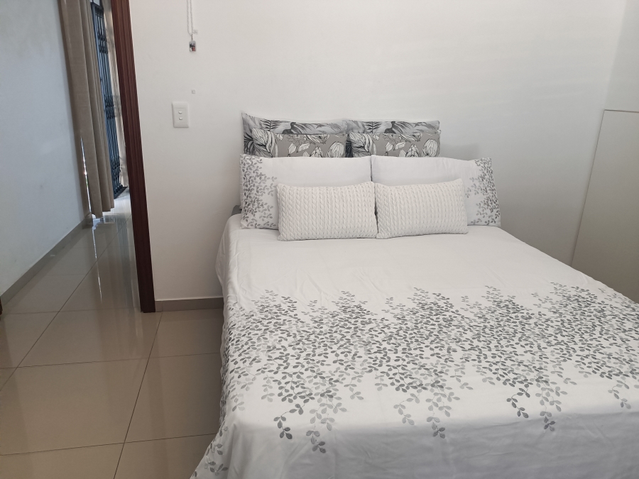 1 Bedroom Property for Sale in Athlone Park KwaZulu-Natal