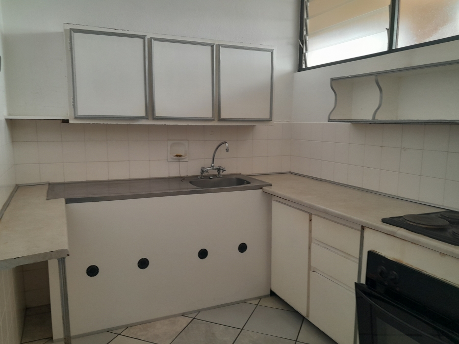 To Let 2 Bedroom Property for Rent in Amanzimtoti KwaZulu-Natal