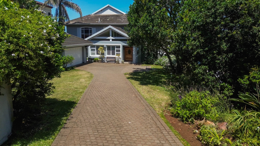 5 Bedroom Property for Sale in Sheffield Beach KwaZulu-Natal