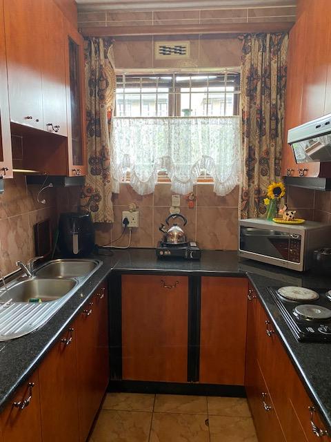 2 Bedroom Property for Sale in Fields Hill KwaZulu-Natal