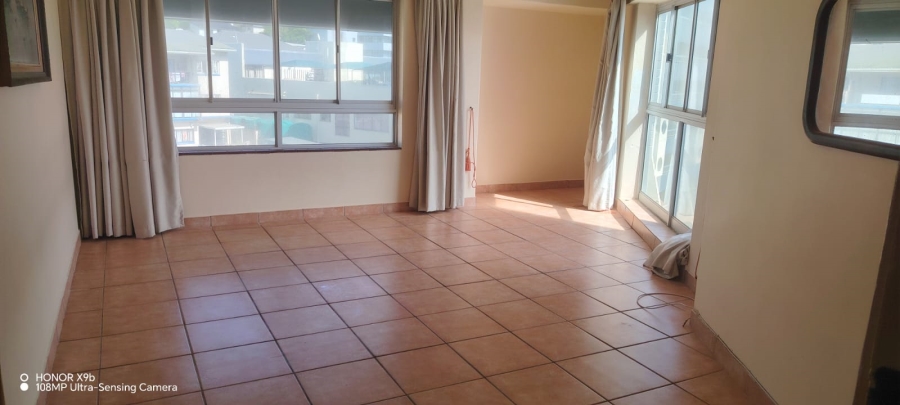 To Let 2 Bedroom Property for Rent in Margate KwaZulu-Natal