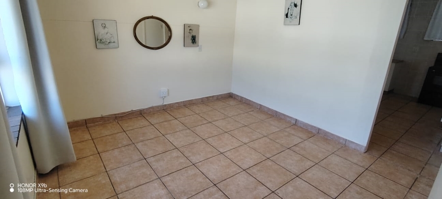 To Let 2 Bedroom Property for Rent in Margate KwaZulu-Natal