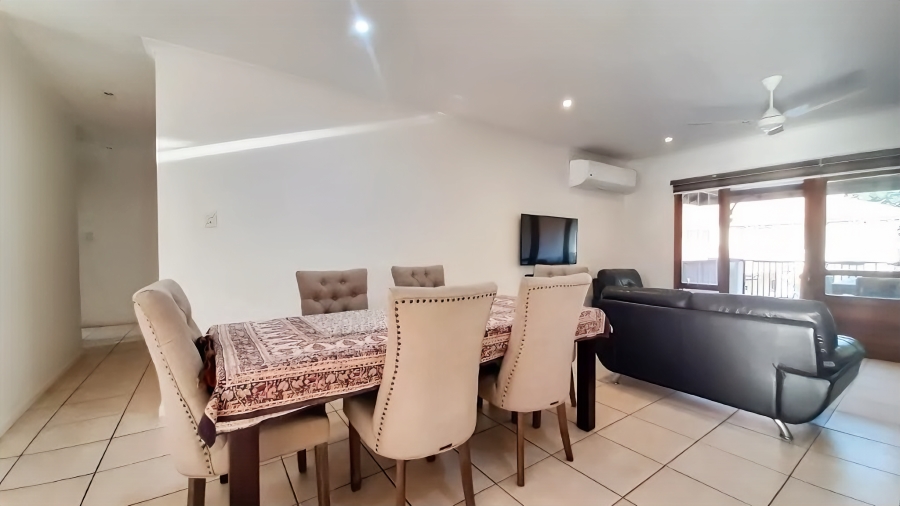 3 Bedroom Property for Sale in Wakenshaw Estate KwaZulu-Natal