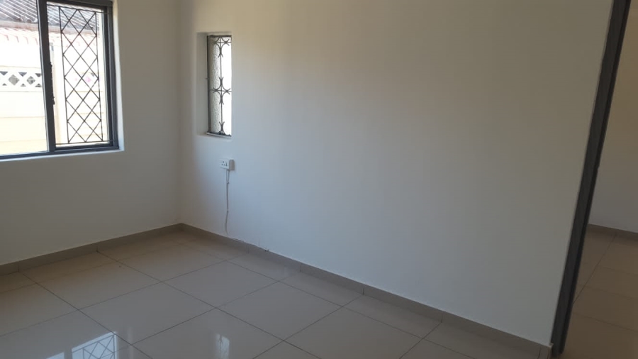 To Let 2 Bedroom Property for Rent in Bluff KwaZulu-Natal