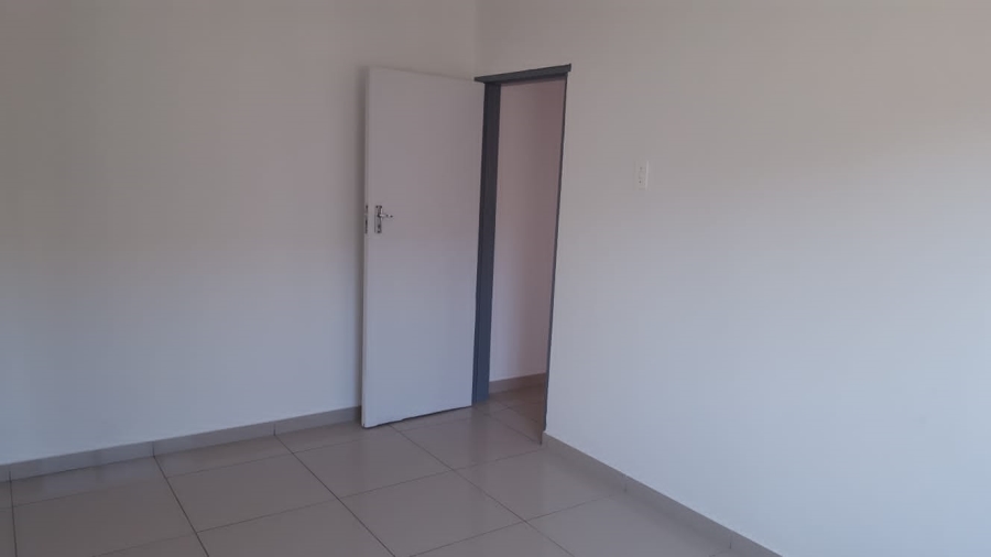 To Let 2 Bedroom Property for Rent in Bluff KwaZulu-Natal