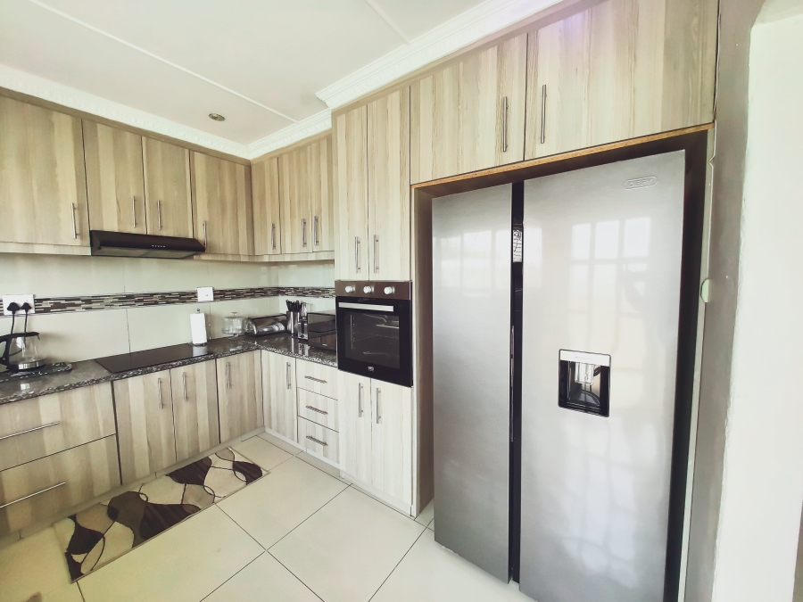 3 Bedroom Property for Sale in Newlands East KwaZulu-Natal