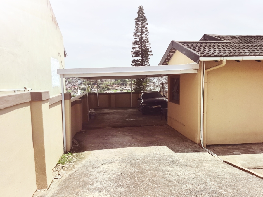 3 Bedroom Property for Sale in Newlands East KwaZulu-Natal