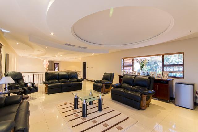 7 Bedroom Property for Sale in Deepdene KwaZulu-Natal