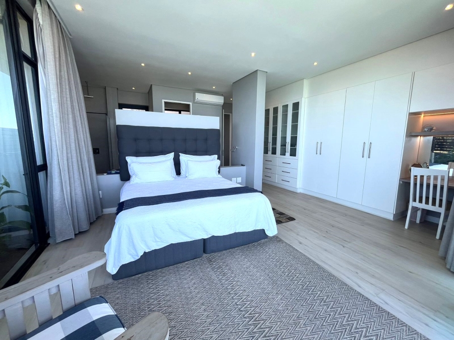 4 Bedroom Property for Sale in Shakas Rock KwaZulu-Natal