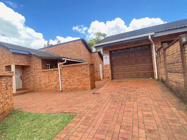 3 Bedroom Property for Sale in Empangeni Central KwaZulu-Natal