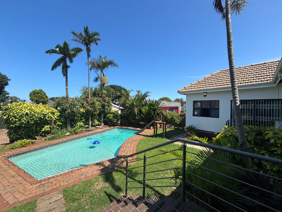 To Let 4 Bedroom Property for Rent in Durban North KwaZulu-Natal