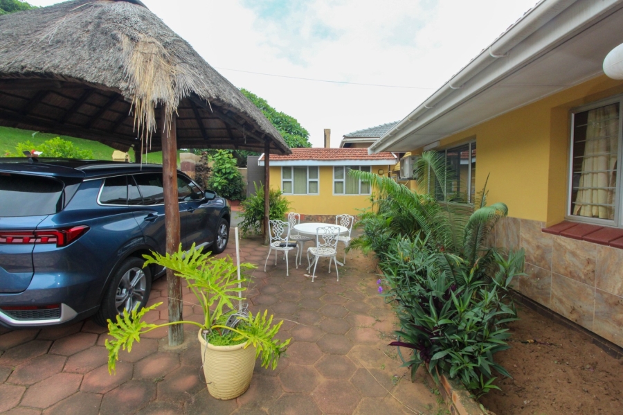 3 Bedroom Property for Sale in Brighton Beach KwaZulu-Natal