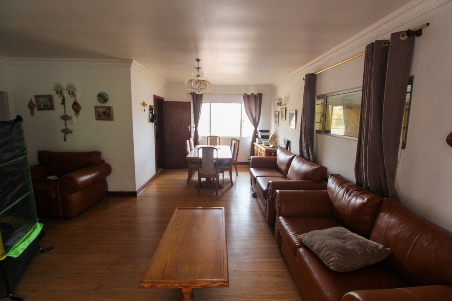 3 Bedroom Property for Sale in Brighton Beach KwaZulu-Natal