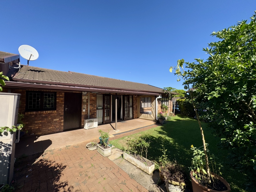 2 Bedroom Property for Sale in Hayfields KwaZulu-Natal