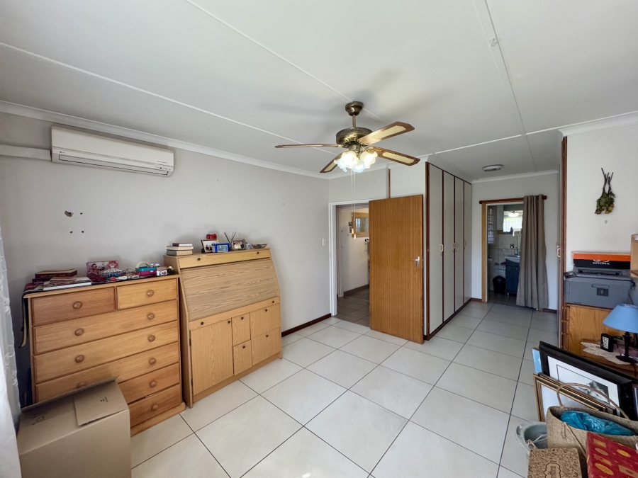 2 Bedroom Property for Sale in Hayfields KwaZulu-Natal