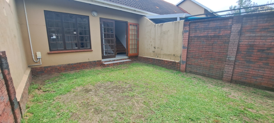 1 Bedroom Property for Sale in Meer En See KwaZulu-Natal