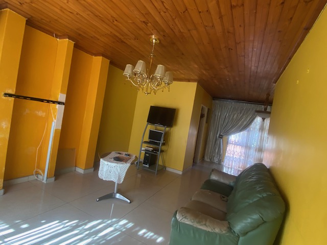 4 Bedroom Property for Sale in Esikhawini KwaZulu-Natal