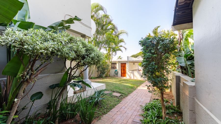 2 Bedroom Property for Sale in Umhlanga KwaZulu-Natal