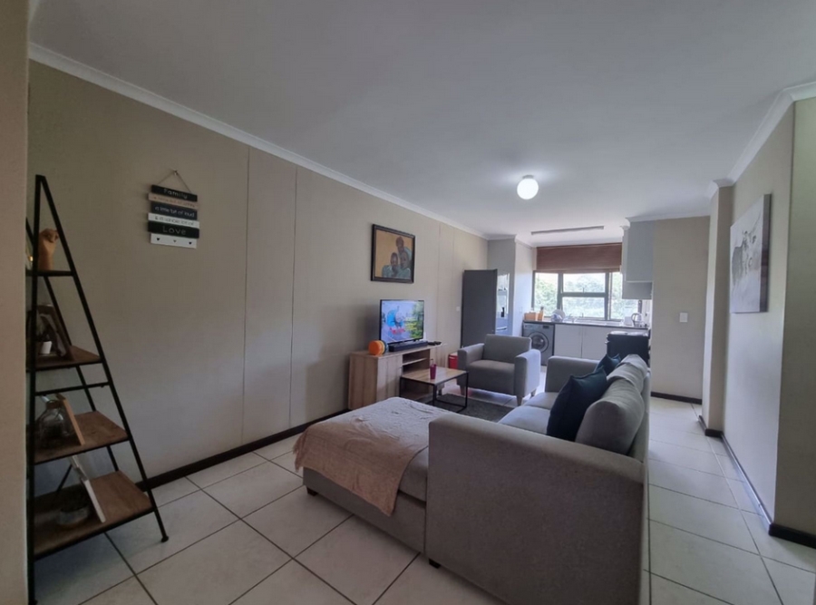 2 Bedroom Property for Sale in Waterways KwaZulu-Natal