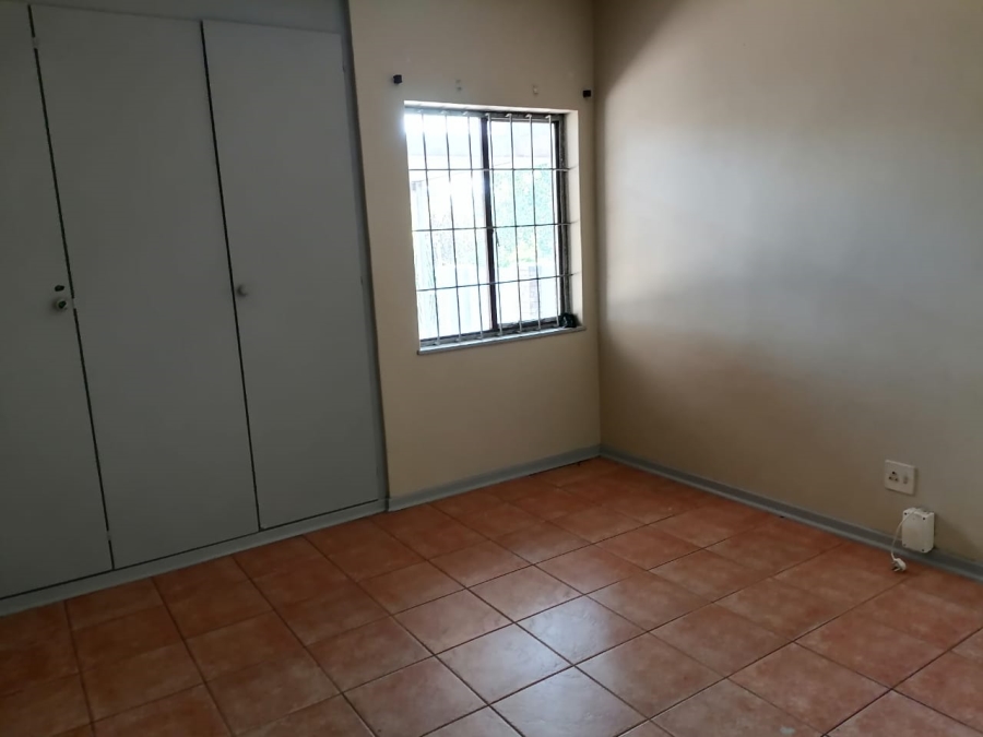 4 Bedroom Property for Sale in Meer En See KwaZulu-Natal