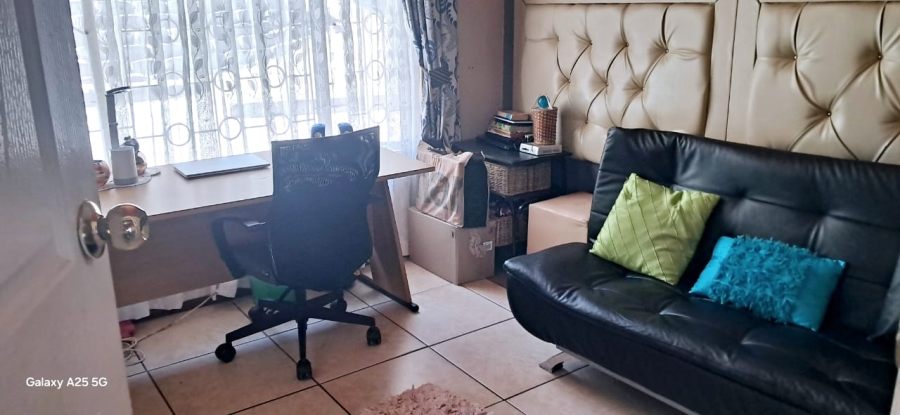 4 Bedroom Property for Sale in Regency Park KwaZulu-Natal