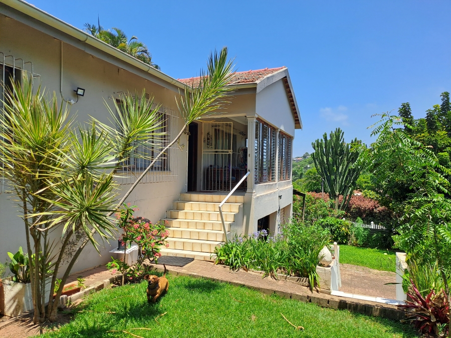 3 Bedroom Property for Sale in Lawrence Rocks KwaZulu-Natal