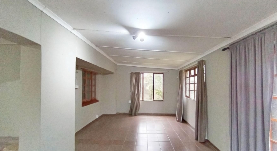 3 Bedroom Property for Sale in Ocean View KwaZulu-Natal