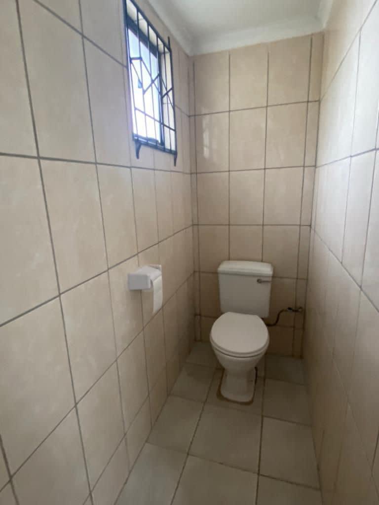 To Let 1 Bedroom Property for Rent in Bluff KwaZulu-Natal