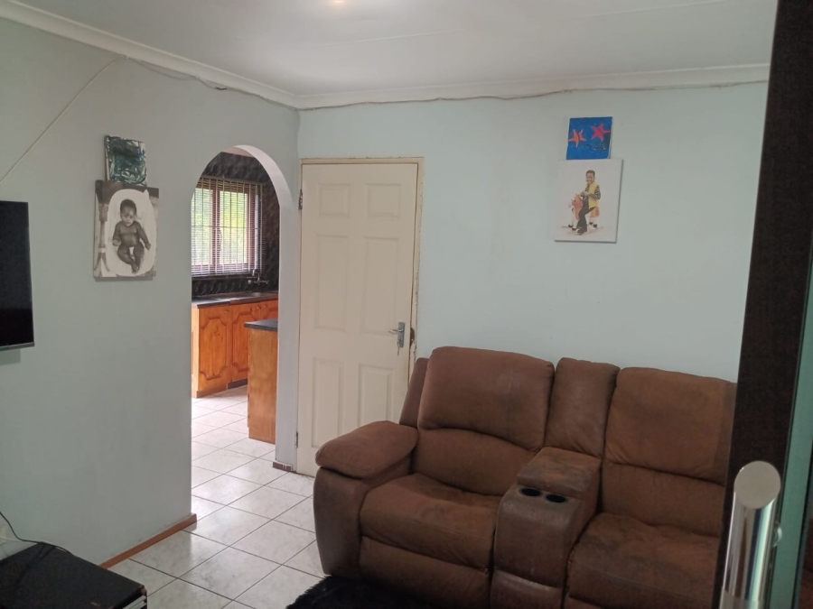 3 Bedroom Property for Sale in Motalabad KwaZulu-Natal