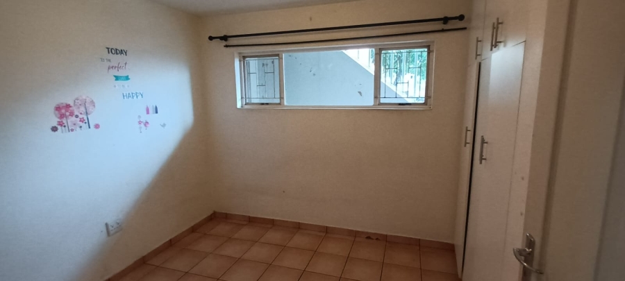 To Let 2 Bedroom Property for Rent in Grosvenor KwaZulu-Natal