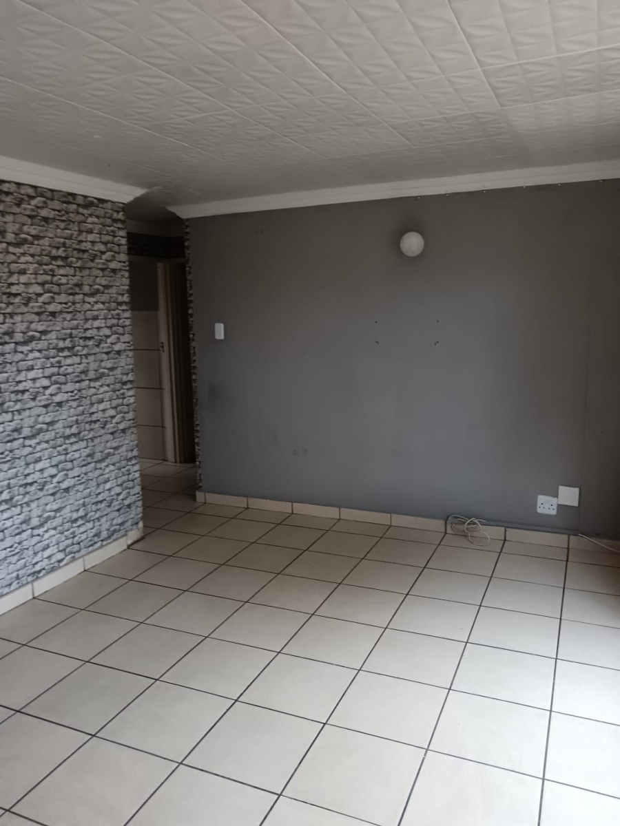 To Let 3 Bedroom Property for Rent in Austerville KwaZulu-Natal