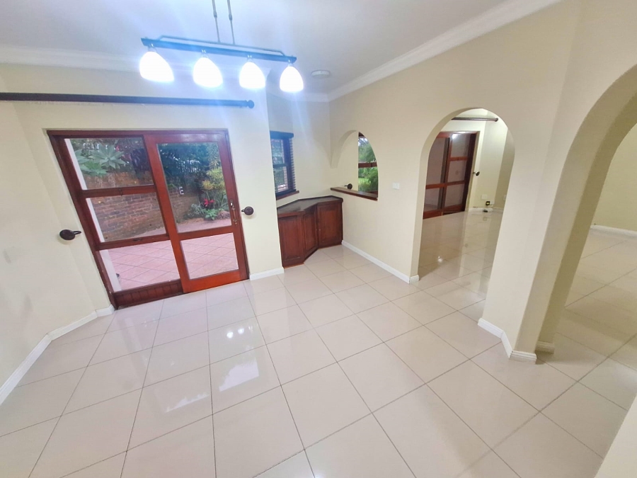 To Let 3 Bedroom Property for Rent in Margate KwaZulu-Natal