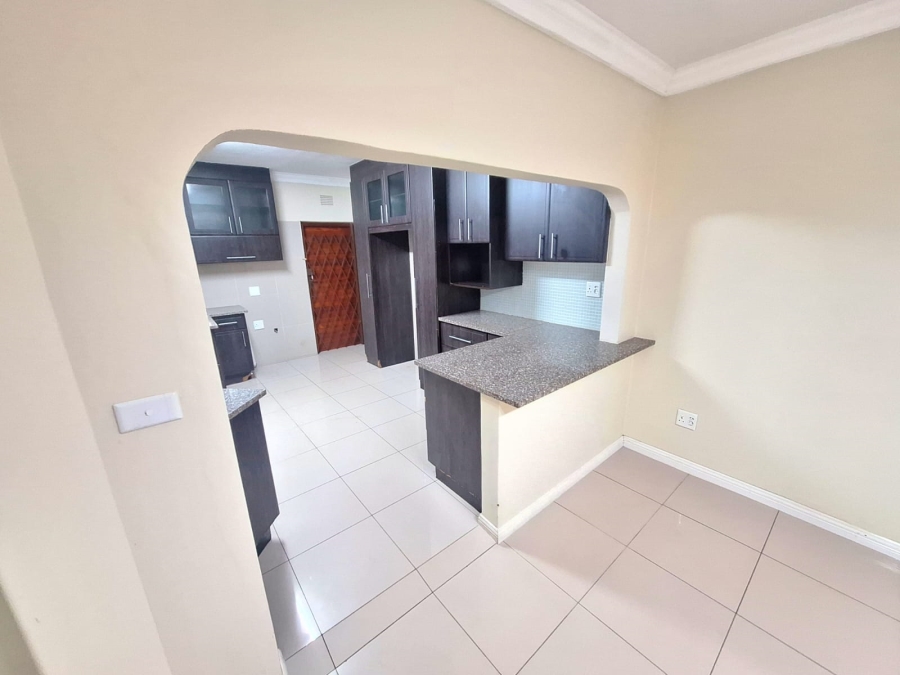 To Let 3 Bedroom Property for Rent in Margate KwaZulu-Natal