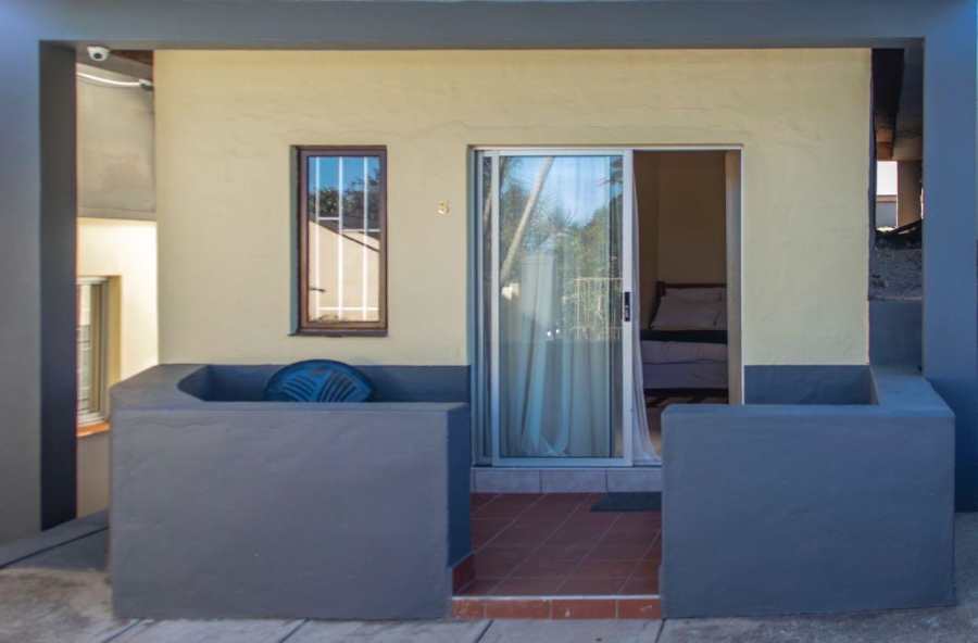 10 Bedroom Property for Sale in Anerley KwaZulu-Natal