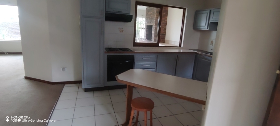 To Let 3 Bedroom Property for Rent in Manaba Beach KwaZulu-Natal