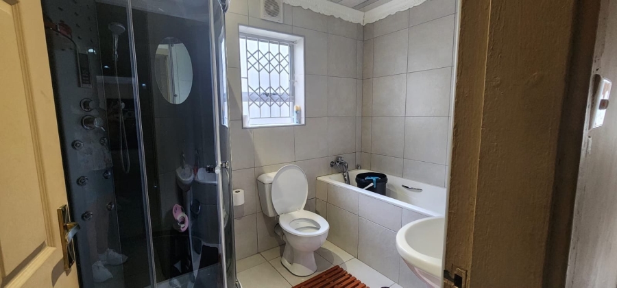 3 Bedroom Property for Sale in Ocean View KwaZulu-Natal