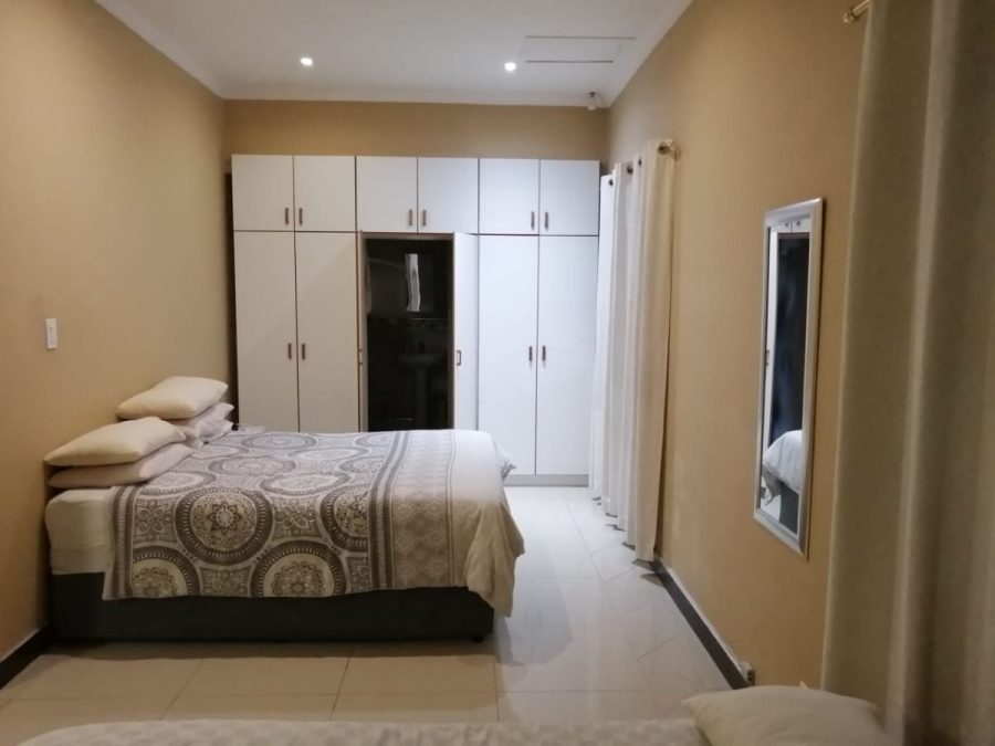 To Let 1 Bedroom Property for Rent in Bluff KwaZulu-Natal