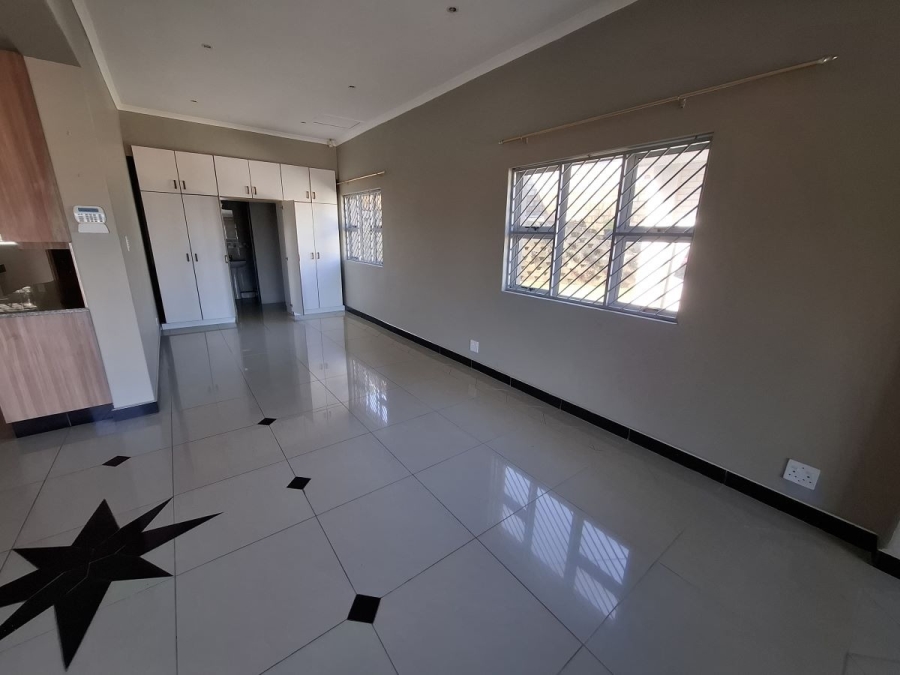 To Let 1 Bedroom Property for Rent in Bluff KwaZulu-Natal