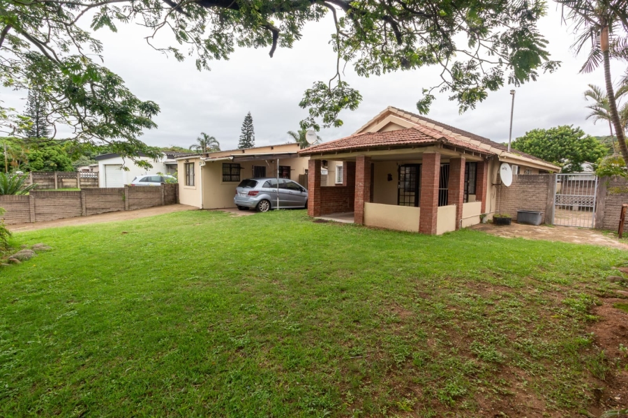 3 Bedroom Property for Sale in Brighton Beach KwaZulu-Natal