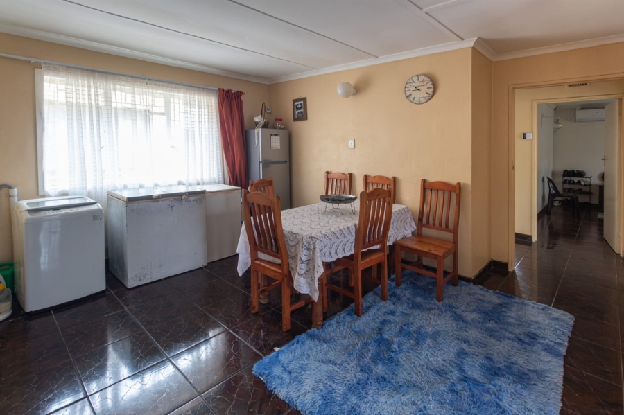 3 Bedroom Property for Sale in Brighton Beach KwaZulu-Natal