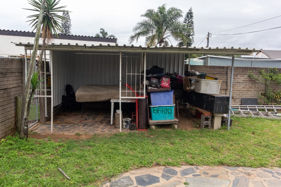 3 Bedroom Property for Sale in Brighton Beach KwaZulu-Natal